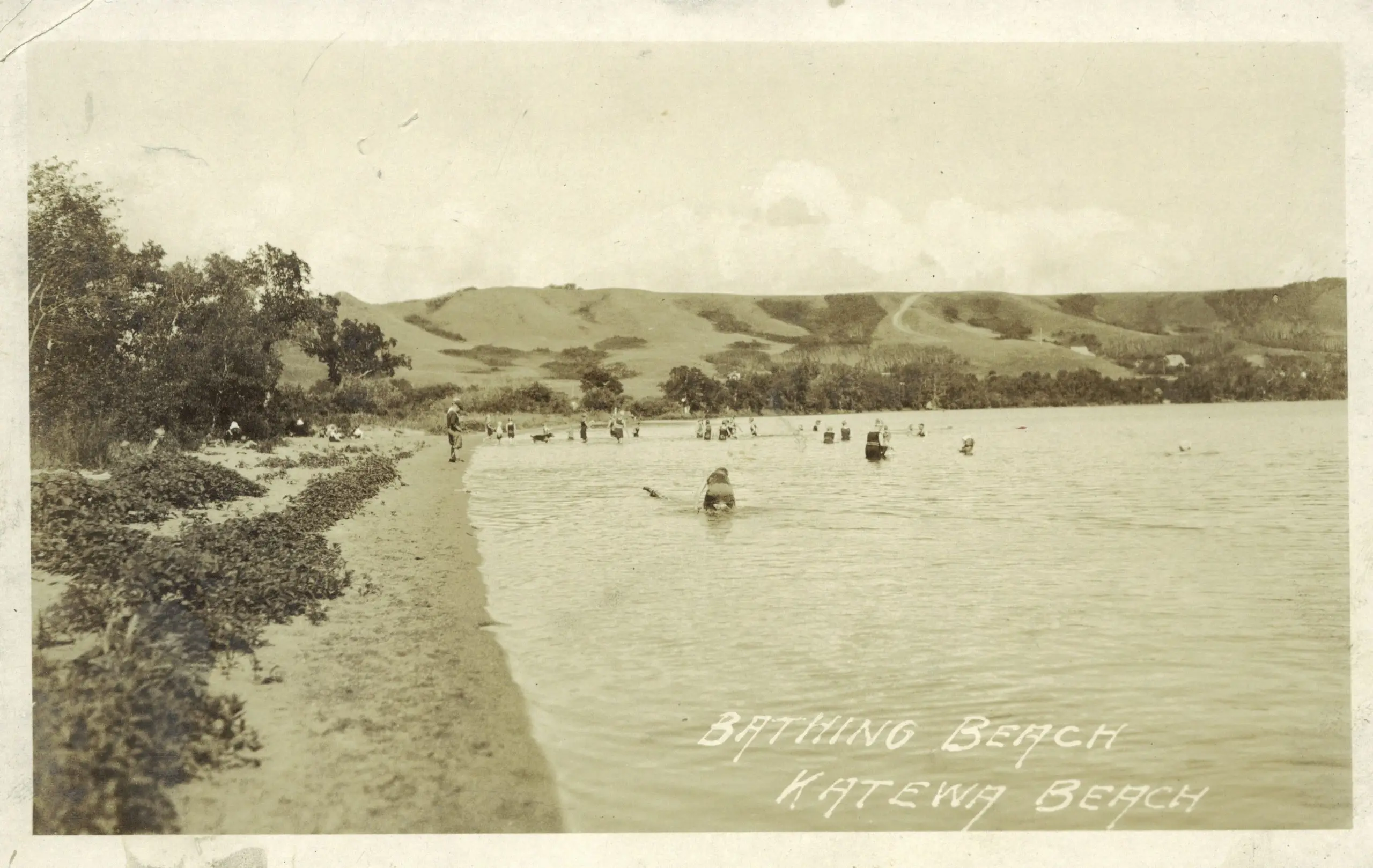 Bathing beach at Katepwa Lake