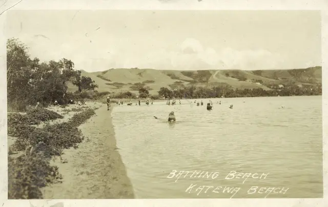 Bathing beach at Katepwa Lake